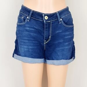 Signature Levi Strauss Low Rise Shorts